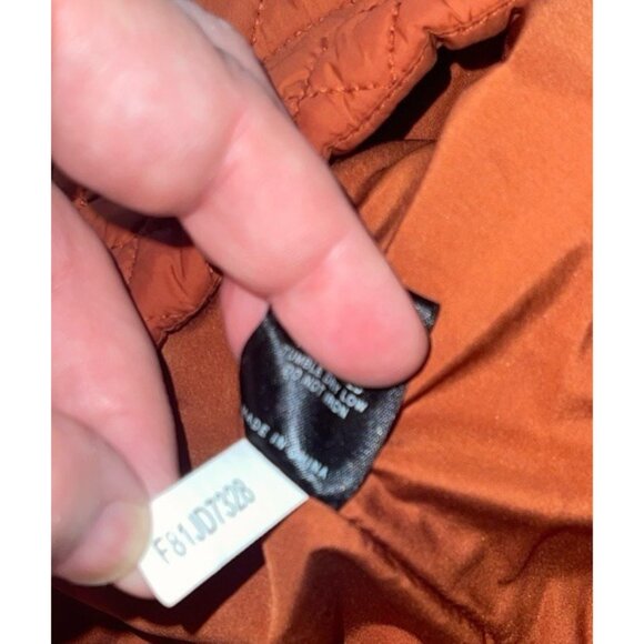 CREMIEUX Women's Size Small Dark Orange Quilted Zip Up Vest - Picture 12 of 12